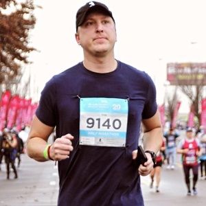 Meet your Posher, Troy